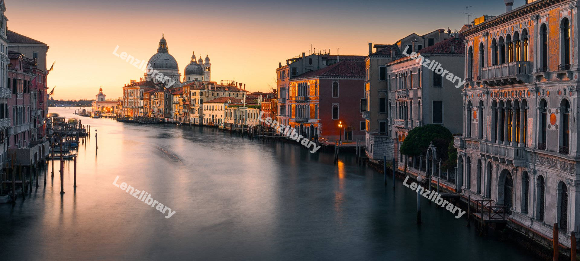 Sunrise in Venice canal